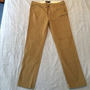 Abercrombie & Fitch Chinos